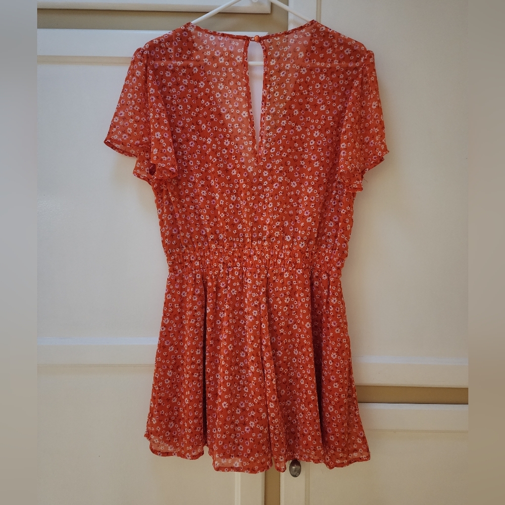Row A Women's Floral V-Neck Romper - Picture 5 of 15